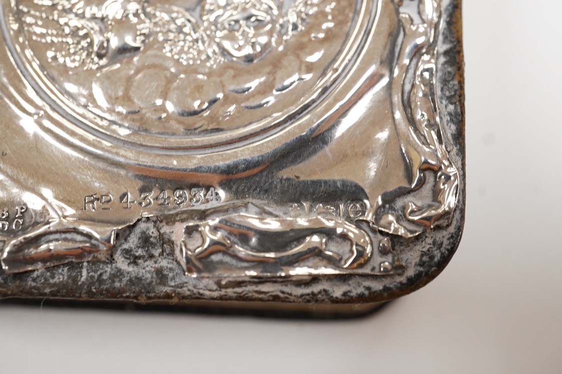 A Japanese white metal and polychrome enamel vesta case, decorated with flowers and butterfly, 56mm, together with a 19th century Russian 84 zolotnik and niello snuff box(tired), a modern silver pill box and a silver mou